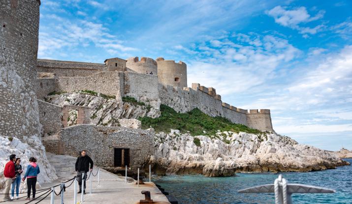 Château d’If: upgrading 500 m² of paving with Prompt