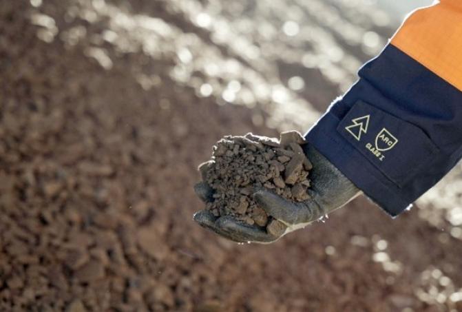 Activated clay for producing low-carbon cements at Vicat on the Xeuilley site