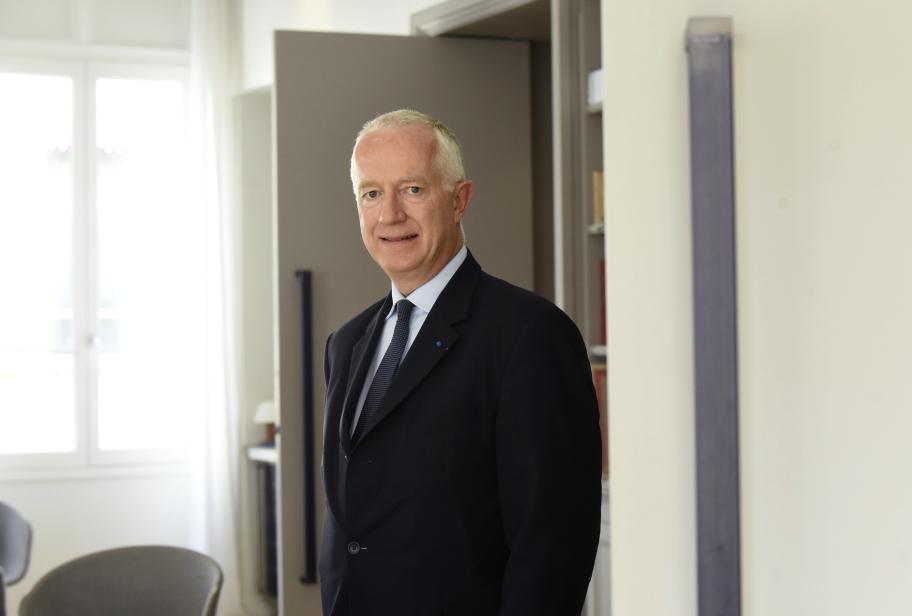 Portrait de Guy Sidos, Président-directeur général du groupe Vicat